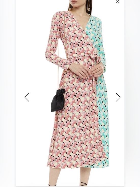 Diane Von Furstenberg Dresses & Skirts - Diane Von Furstenberg Two-Tone Pink & Aqua Wrap Midi Dress
